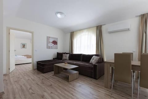 Zevs Residence Condominio in Nessebar
