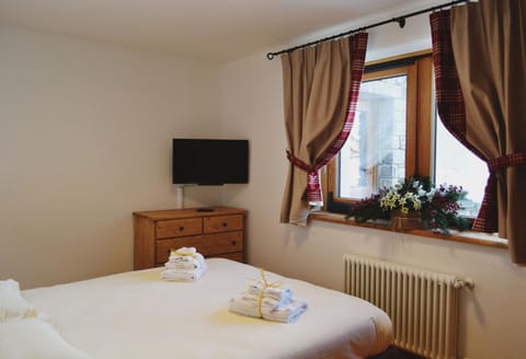 Day, Photo of the whole room