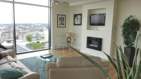 The Western Citypoint Apartments Condo in Galway
