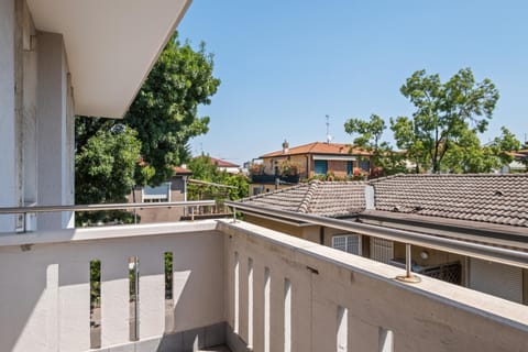 Day, Balcony/Terrace