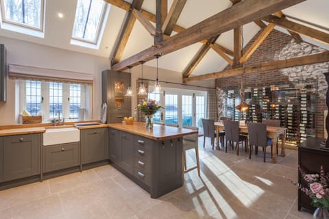 Three Little Pigs Luxury Cottage Casa in North Dorset District