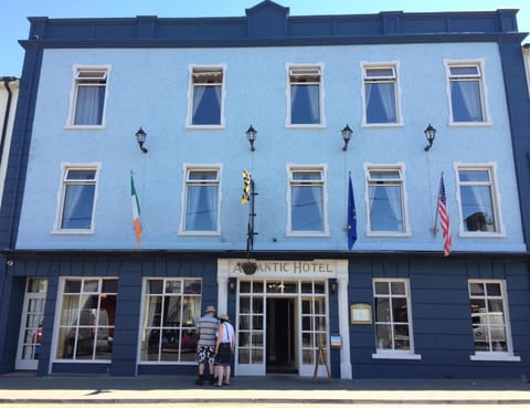 Property building, Facade/entrance