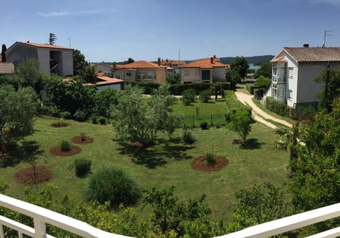 Property building, Garden view, Sea view