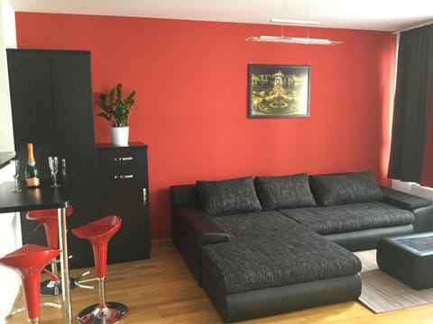 Lia's Apartment in Gozsdu and Free Parking Apartment in Budapest