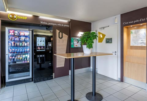 Lobby or reception, vending machine