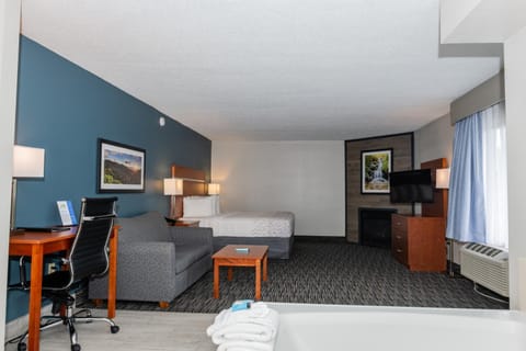 Twin Mountain Inn & Suites Hotel in Pigeon Forge