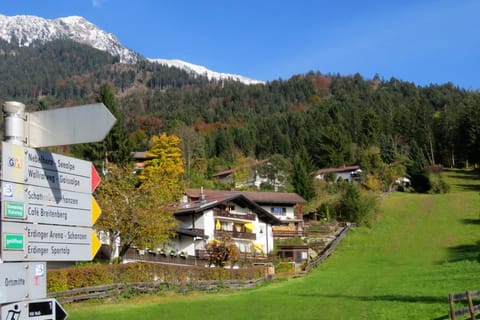 Ferienwohnungen Lind Apartment in Oberstdorf