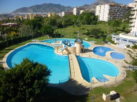 Day, On site, Pool view, Swimming pool