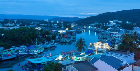 Blue Sky Phu Quoc Hotel Hotel in Phu Quoc