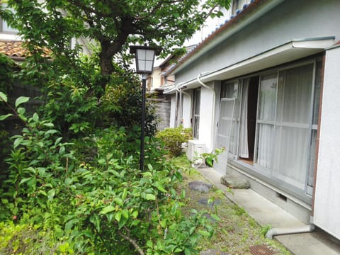 Guesthouse Face to Face Alojamiento y desayuno in Shizuoka Prefecture