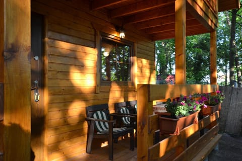 Patio, Facade/entrance, Balcony/Terrace