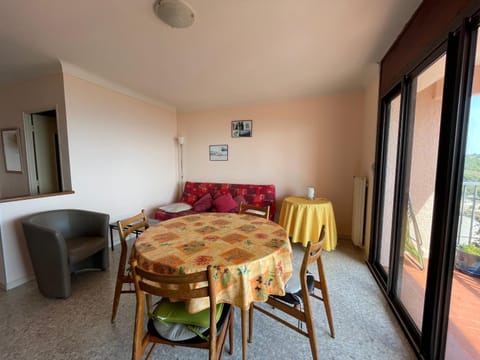 T3 avec loggia, parking couvert, proche plage - FR-1-309-62 Apartment in Port-Vendres