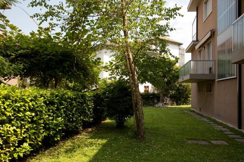 Property building, Garden