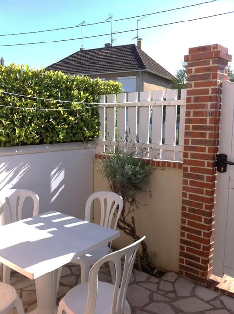 Patio, Balcony/Terrace