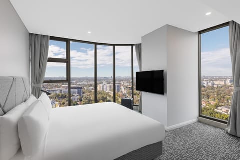 Meriton Suites George Street, Parramatta Hotel in Parramatta