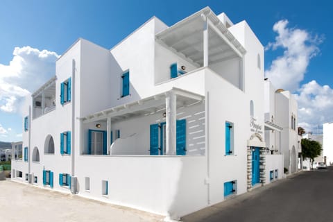 Fragias Studios & Apartments Apartahotel in Naxos