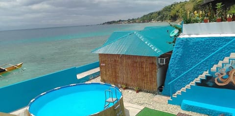 MLK Bamboo Beachhouse Alojamiento y desayuno in Central Visayas