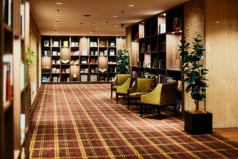 Library, Lobby or reception