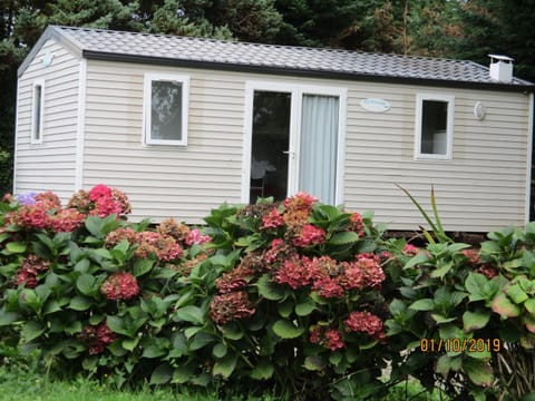 Les Mobile home de KERROYAL Campground/ 
RV Resort in Finistere