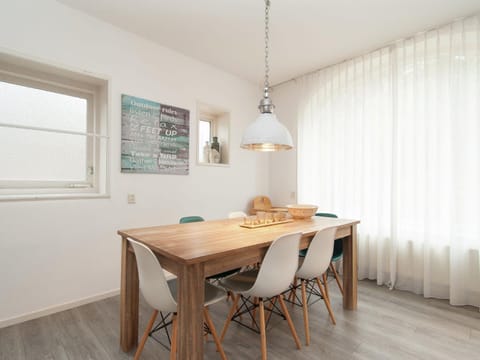 Modern apartment in mansion on the highest dune Maison in Bergen aan Zee