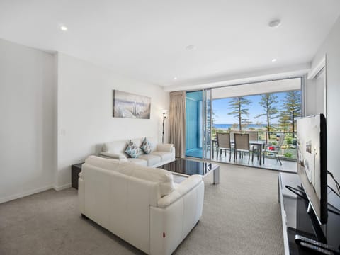 Nirvana By The Sea Aparthotel in Tweed Heads