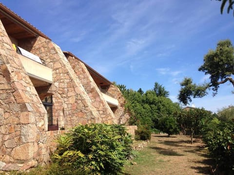 Property building, Garden, Garden view