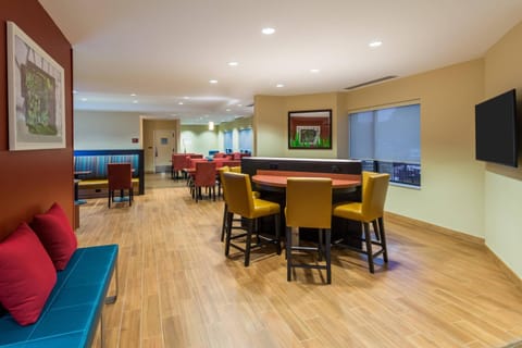 TownePlace Suites by Marriott Latham Albany Airport Hotel in Latham