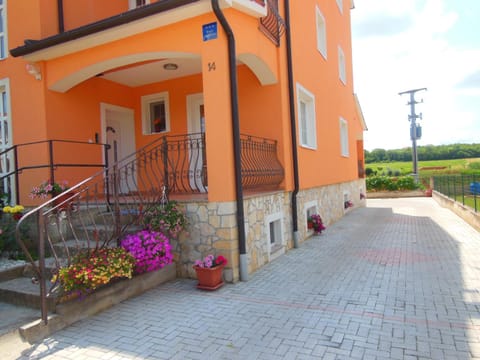 Ferienhaus Dakovic Apartamento in Poreč