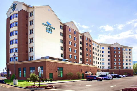 Homewood Suites by Hilton East Rutherford - Meadowlands, NJ Hôtel in Rutherford