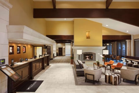 DoubleTree by Hilton Ontario Airport Hotel in Ontario