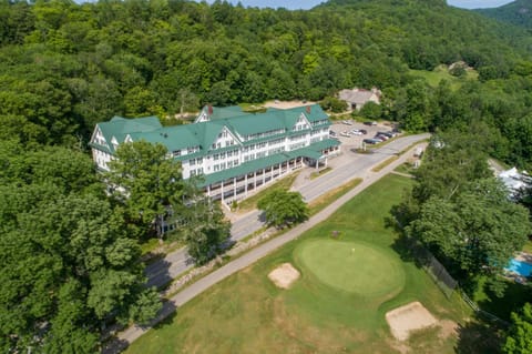 Eagle Mountain House and Golf Club Resort in Jackson