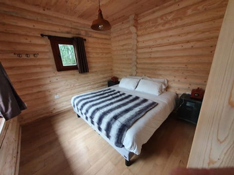 Les Lodges Du Reynou Nature lodge in Nouvelle-Aquitaine