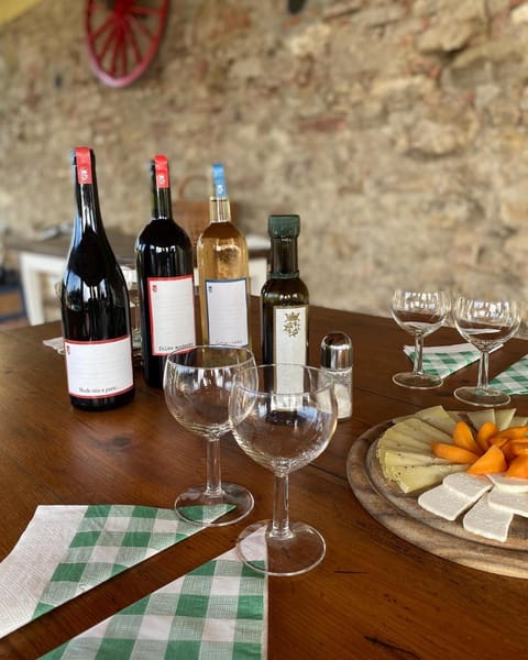 Entertainment, Drinks