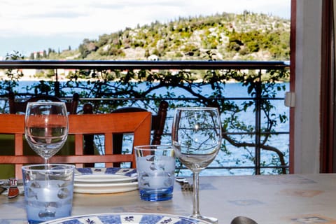 Dining area, Sea view