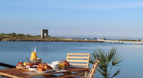 Food and drinks, Food, Sea view, Breakfast, Continental breakfast, Buffet breakfast