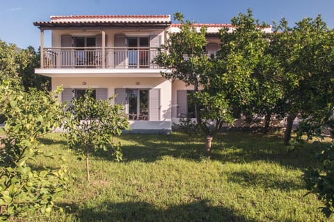 Orange Grove Suites Apartamento in Peloponnese, Western Greece and the Ionian