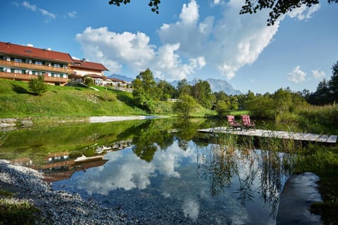 Garden, Lake view
