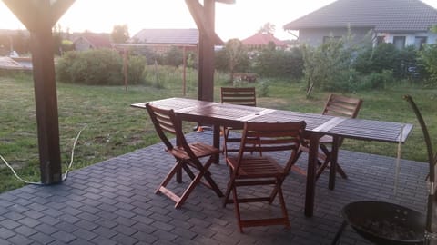 BBQ facilities, Garden, Balcony/Terrace, Seating area