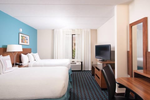 Fairfield Inn and Suites Atlanta Airport South/Sullivan Road Hotel in College Park