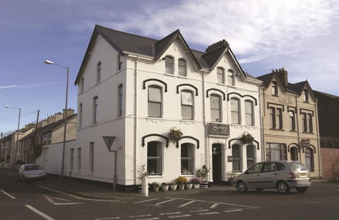 Seaview House Bed and Breakfast Bed and Breakfast in Northern Ireland