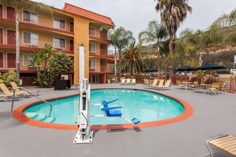 Days Inn by Wyndham Mission Valley-SDSU Hotel in San Diego