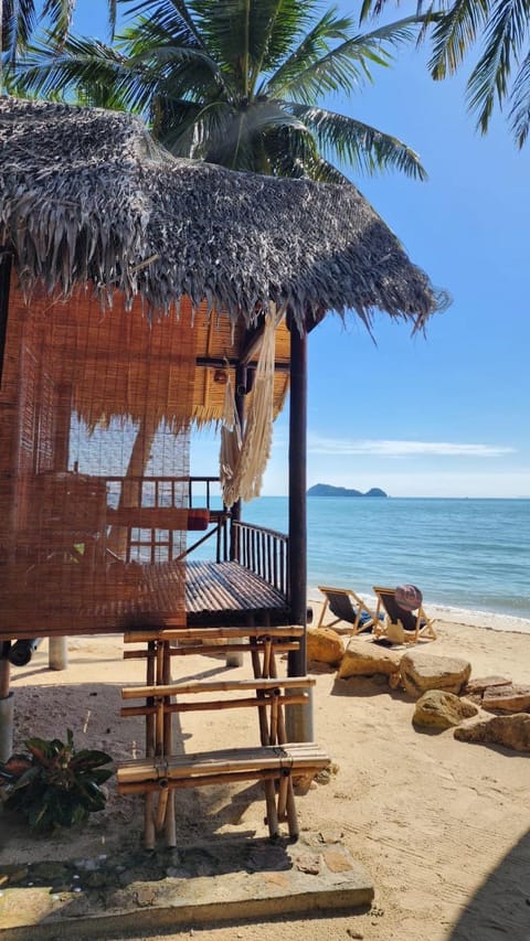 Nearby landmark, Natural landscape, Beach, Sea view, sunbed