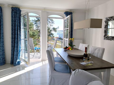 Dining area, Sea view