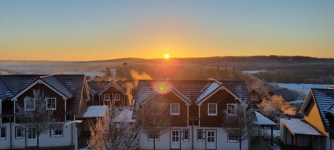 Property building, Natural landscape, Sunrise