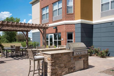 Homewood Suites by Hilton Indianapolis Airport / Plainfield Hotel in Plainfield