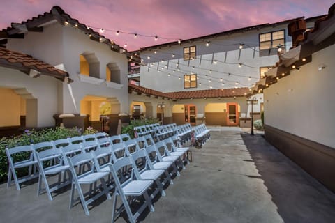 Hampton Inn & Suites Phoenix-Goodyear Hotel in Avondale