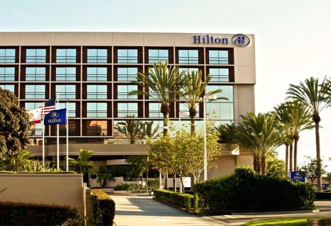 Property building, Day, Street view