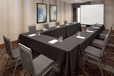 Meeting/conference room