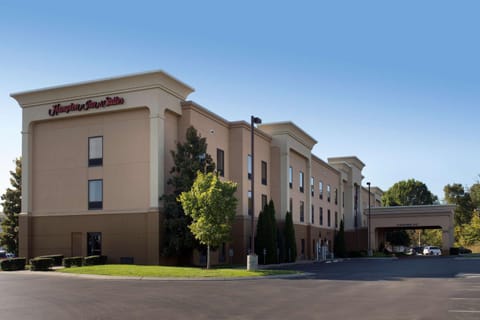 Hampton Inn & Suites Nashville-Smyrna Hotel in La Vergne