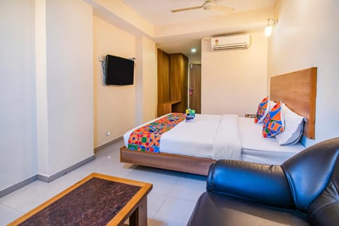FabHotel Jansi Deluxe Gandhipuram Hotel in Coimbatore